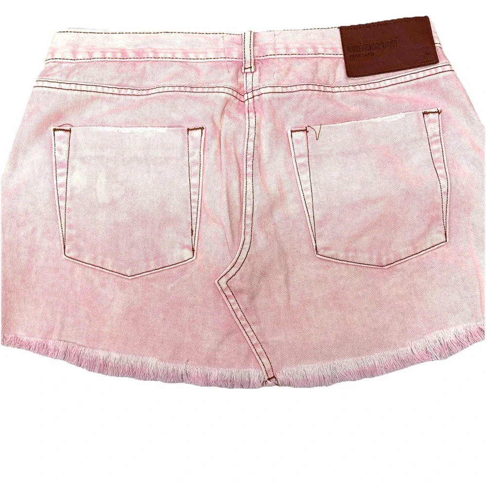One Teaspoon Pink Denim Mini Skirt Button Fly Sz 30 Fray Hem Pockets 100% Cotton